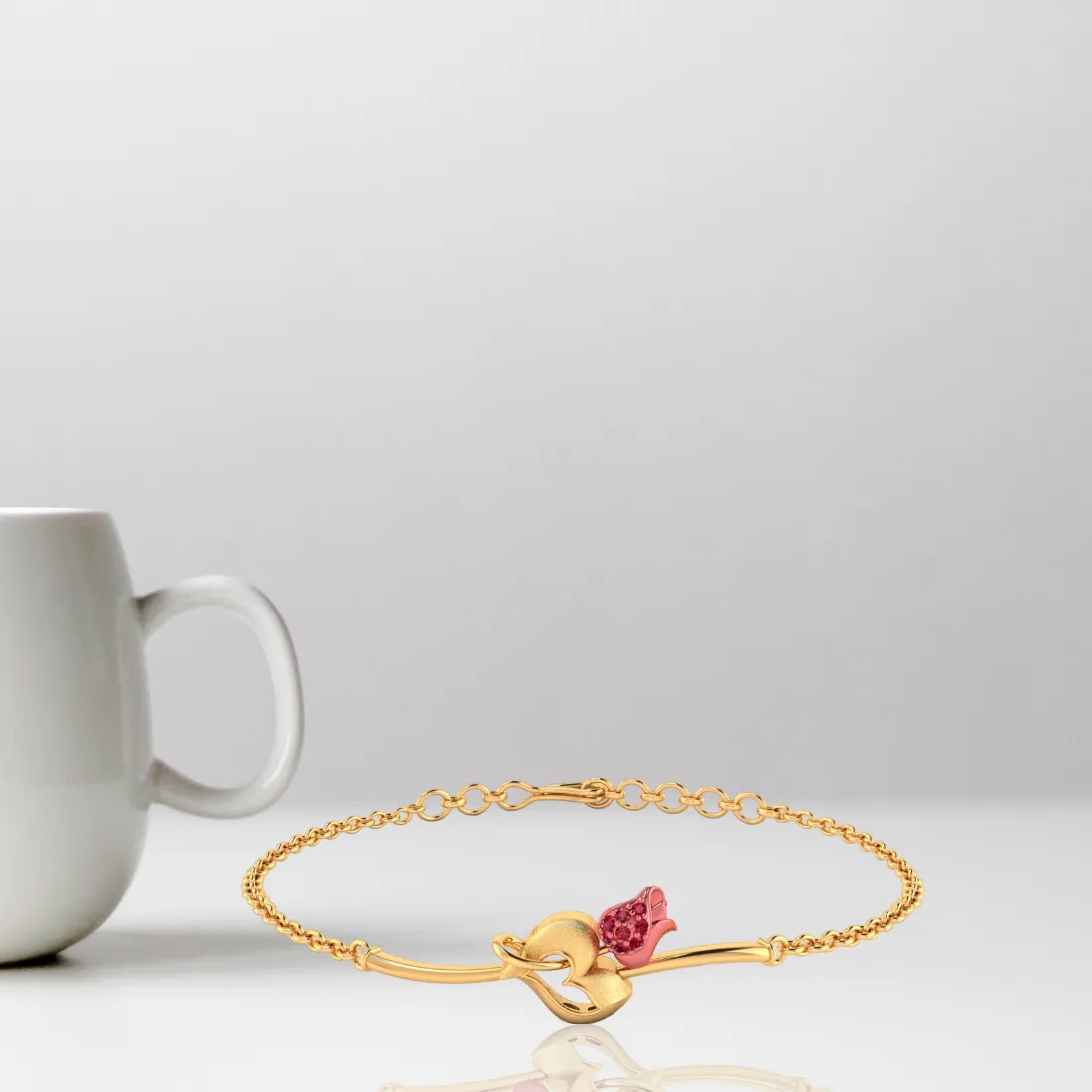 14k Gold Bracelet With A Tulip Flower Design