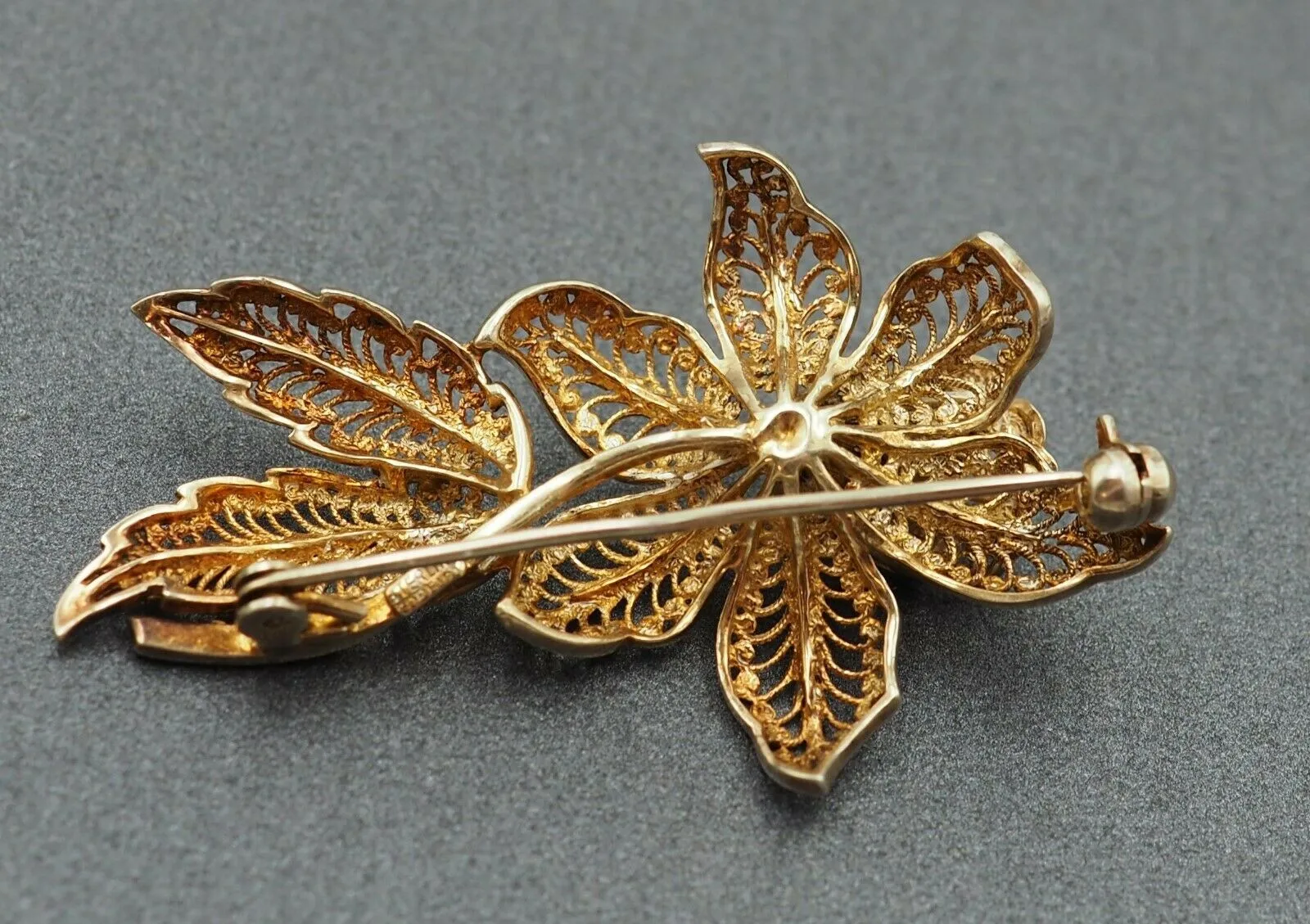 Art Nouveau Filigree Flower Brooch Sterling Silver 14ct Gold Plated Vintage