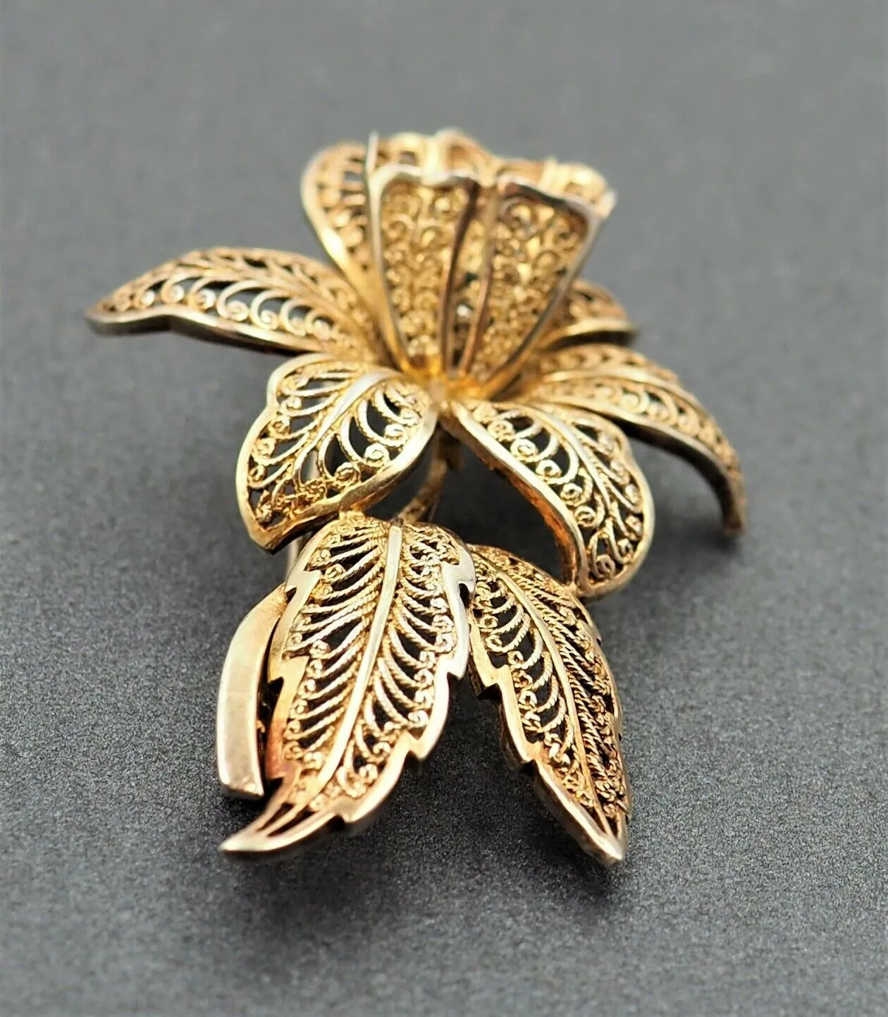 Art Nouveau Filigree Flower Brooch Sterling Silver 14ct Gold Plated Vintage