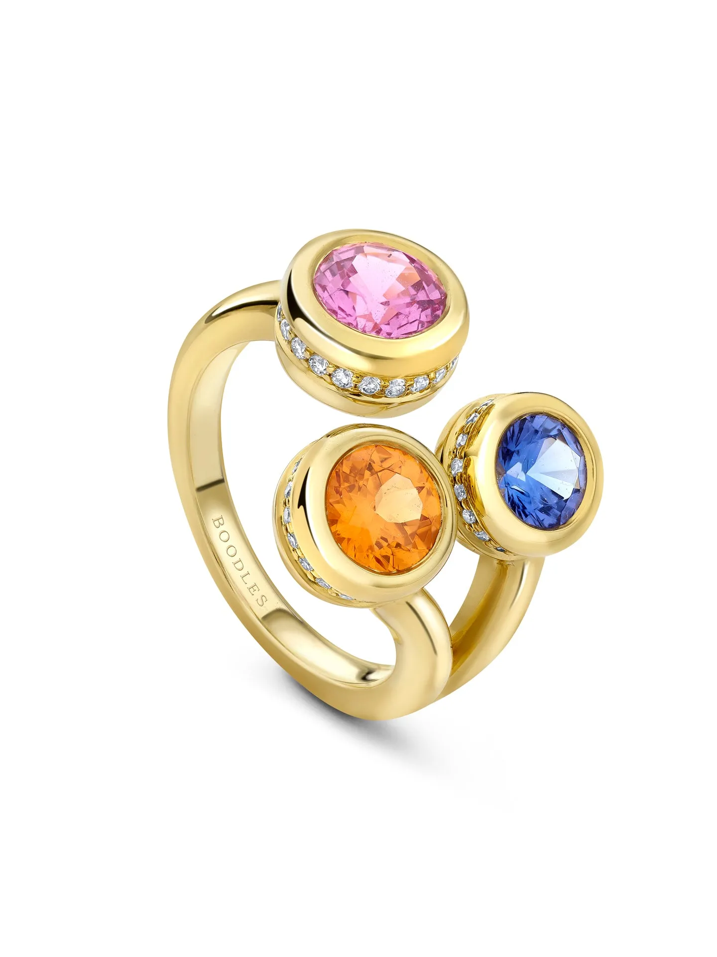 Beach Three Stone Sapphire Garnet Tanzanite Yellow Gold Ring