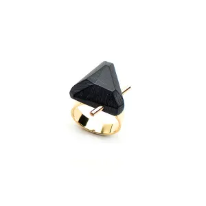 Black Gold Trilateral Ring