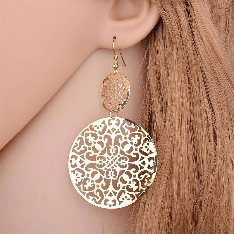 Dangling Filigree Disc Earrings in Gold or Silver For Woman