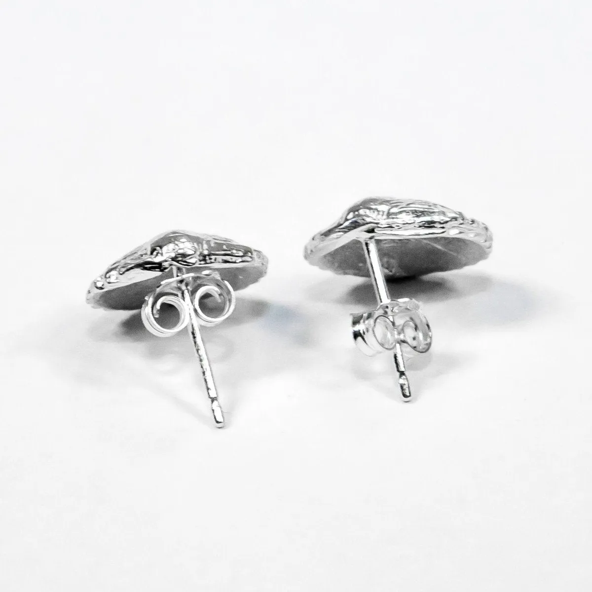 Large Clam Stopper Stud Earring