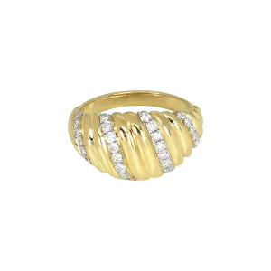 Palm arciform ring