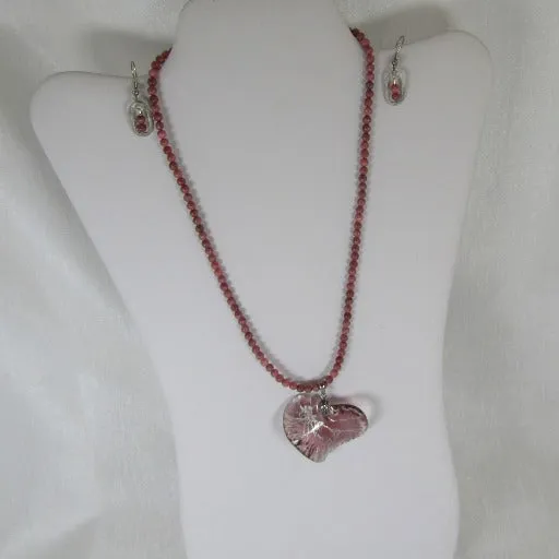 Pink Glass Heart Pendant On Pink Gemstone Necklace & Earrings