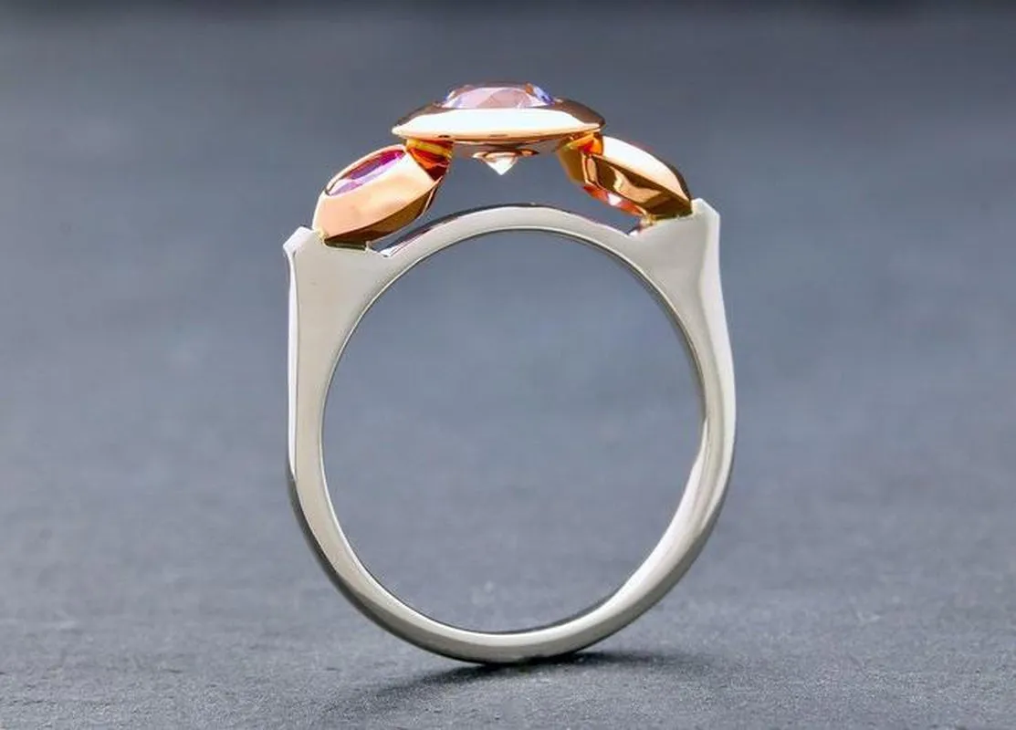 Stratarosa Ring