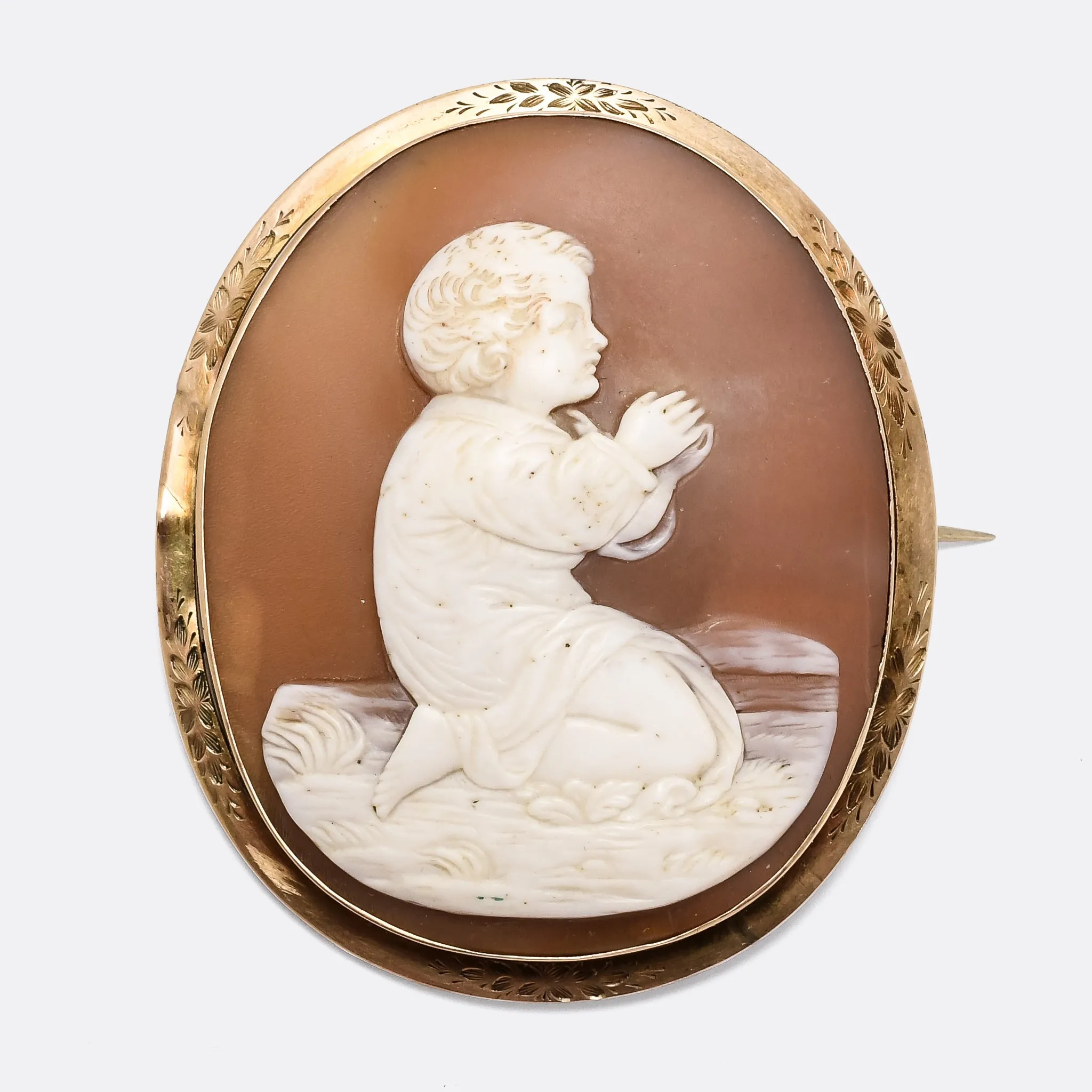 Victorian "Samuel at Prayer" Shell Cameo Brooch